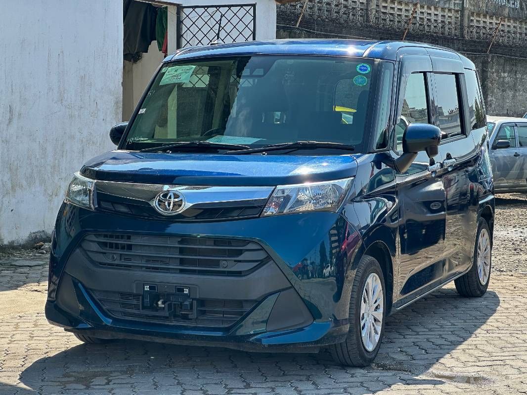 2019 Toyota Tank in navy blue, photo 3 of 12, for sale in Kenya (Ref T19-81854)