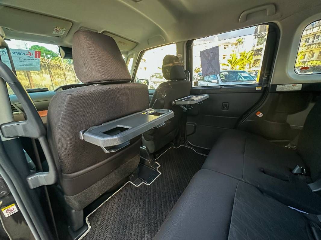 2019 Toyota Roomy, photo 11