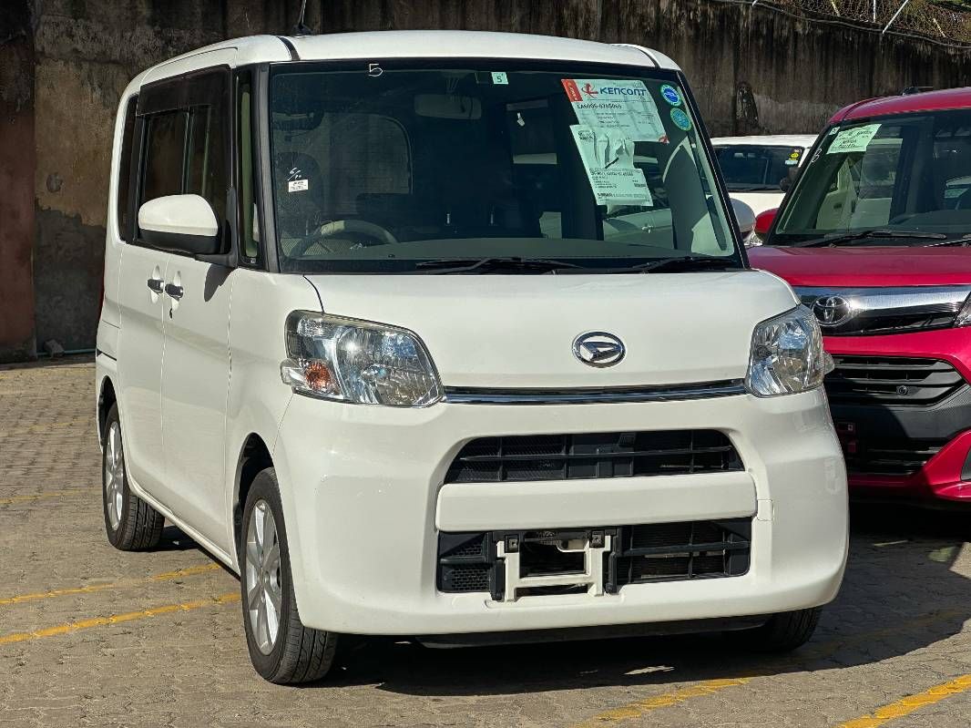 2019 Daihatsu Tanto