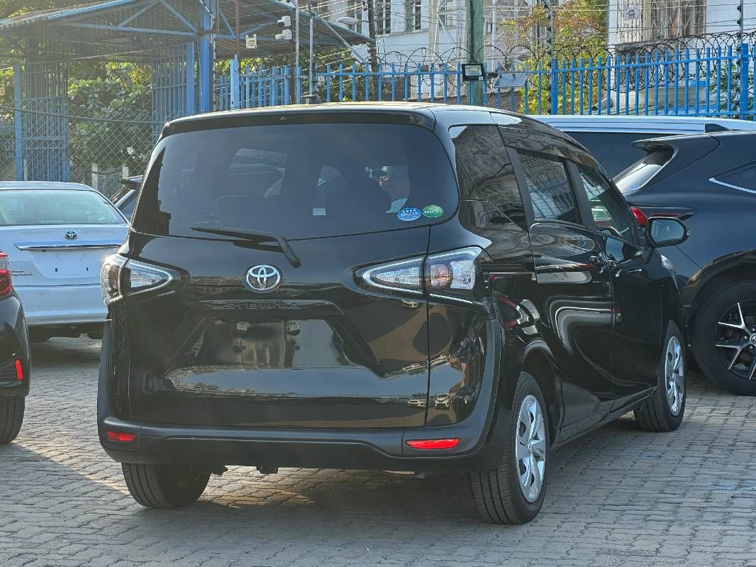 2019 Toyota Sienta
