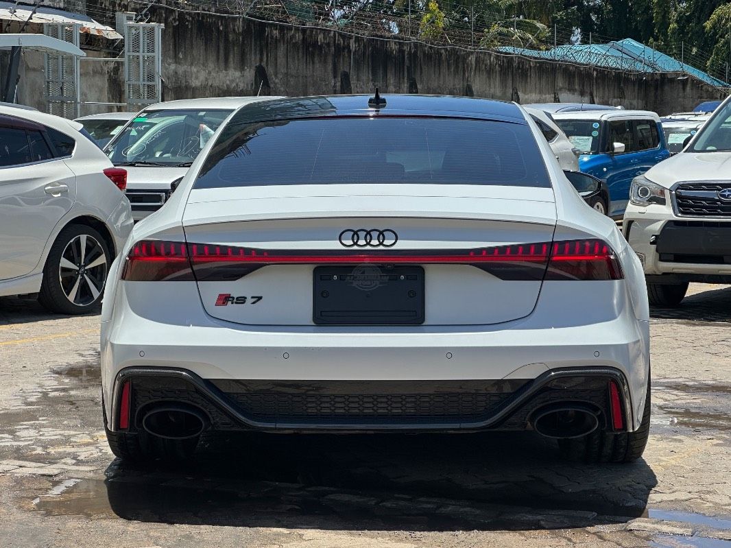 2022 Audi RS7