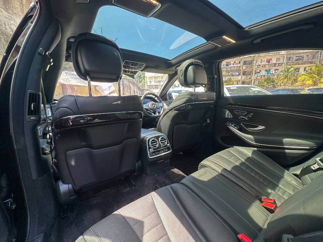 2020 Mercedes-Benz S560 in black, photo 11 of 12, for sale in Kenya (Ref M20-17510)