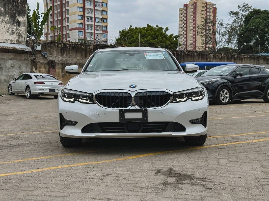 2019 BMW 320i