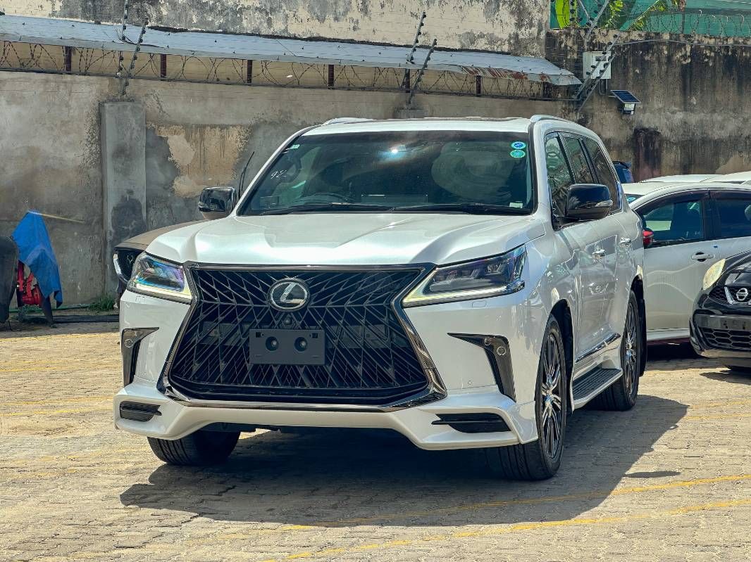 2020 Lexus LX570