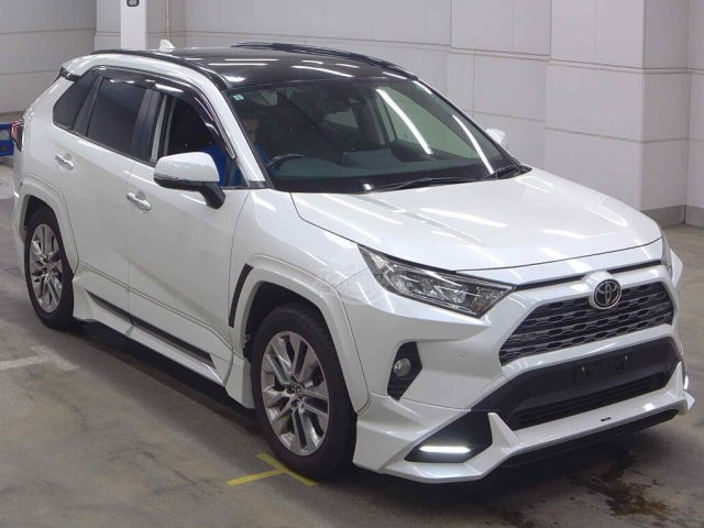 2019 Toyota RAV4 in pearl, photo 1 of 4, for sale in Kenya (Ref T19-04482)