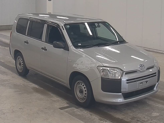 2019 Toyota Succeed in silver, photo 1 of 3, for sale in Kenya (Ref T19-26504)