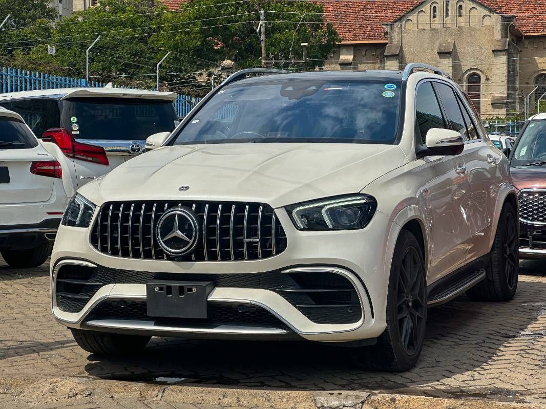 2021 Mercedes-Benz GLE63, photo 2