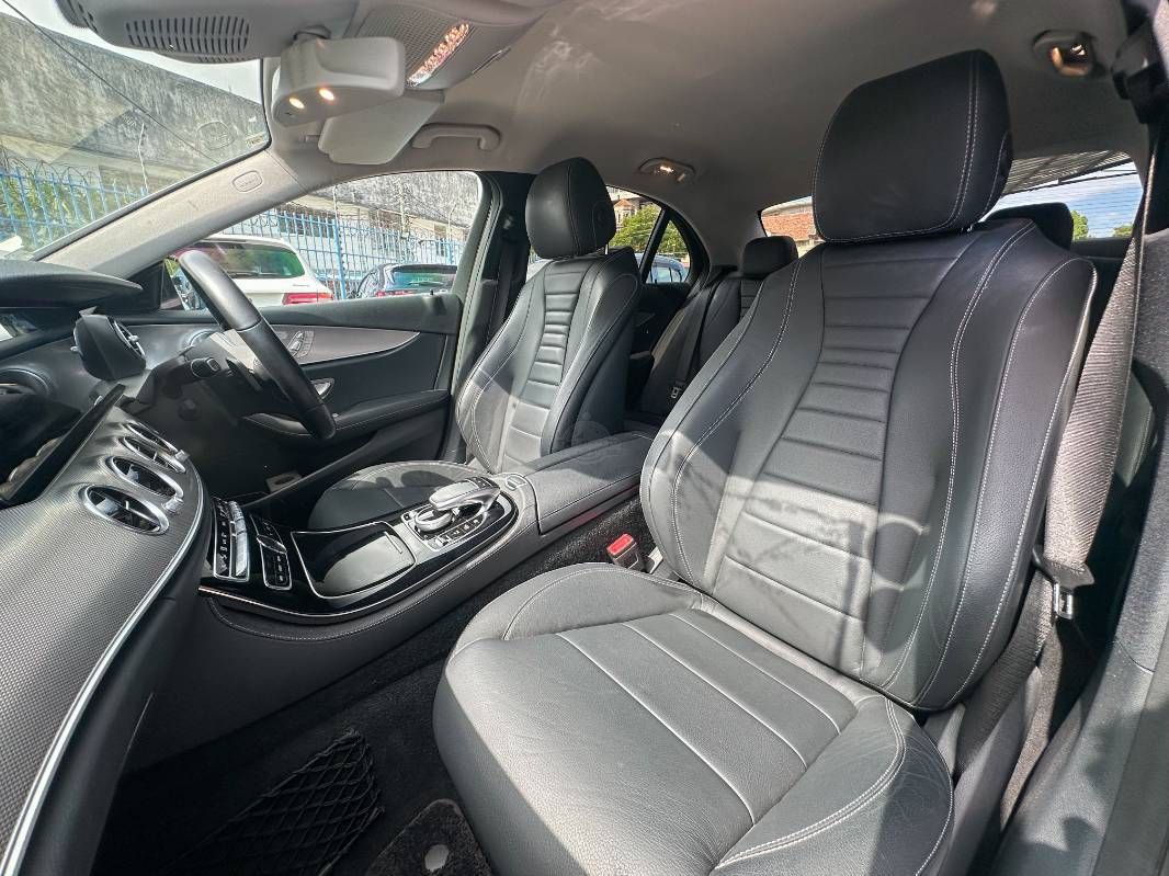 2019 Mercedes-Benz E220 in black, photo 10 of 12, for sale in Kenya (Ref M19-80629)