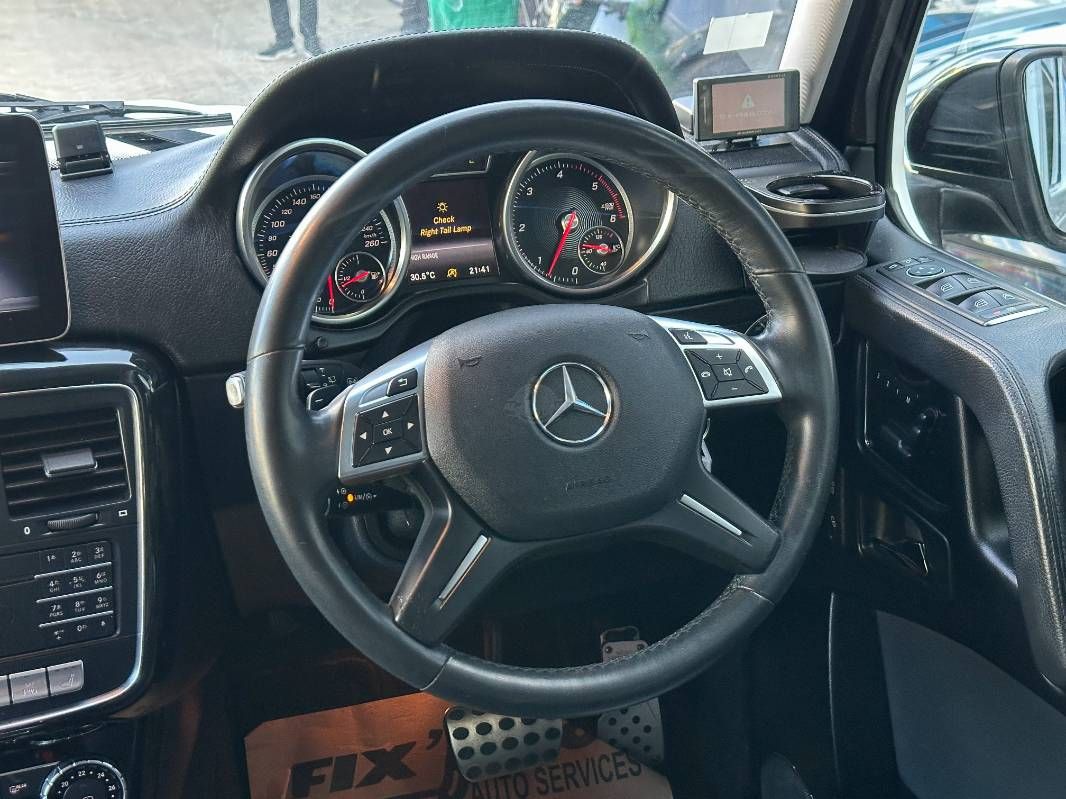 2018 Mercedes-Benz G350D in white, photo 9 of 12, for sale in Kenya (Ref M18-91629)