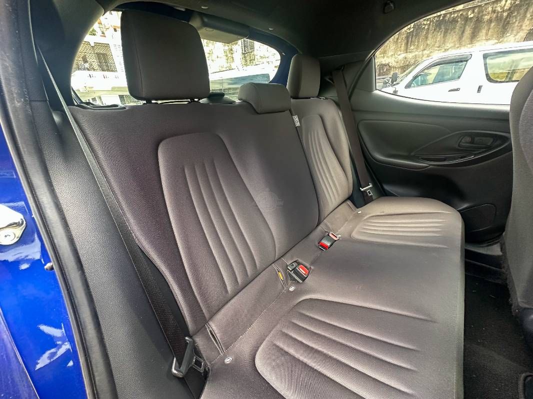 2021 Toyota Yaris in blue, photo 12 of 12, for sale in Kenya (Ref T21-74203)