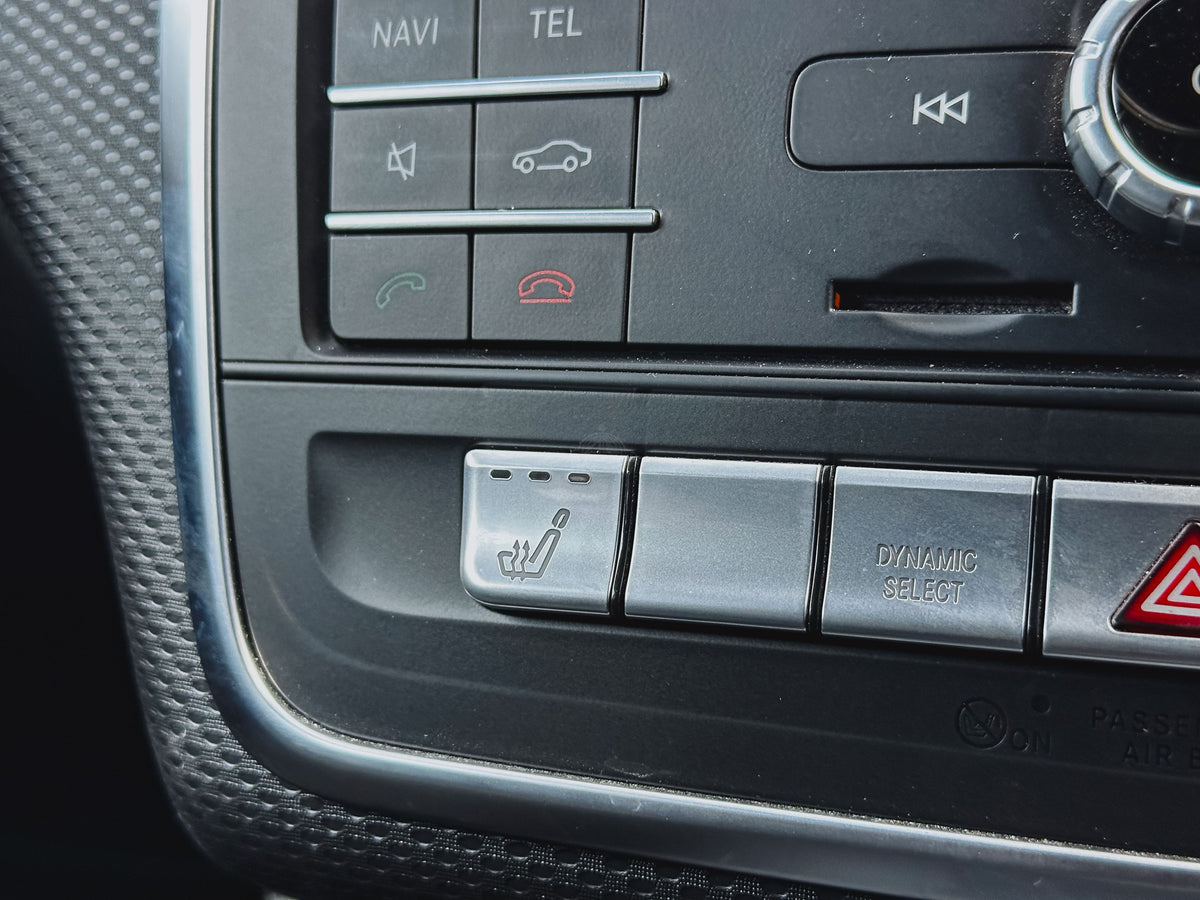 2018 Mercedes-Benz A180 in grey, photo 6 of 12, for sale in Kenya (Ref M18-61182)