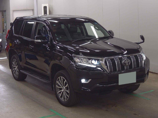 2019 Toyota Prado in black, photo 1 of 4, for sale in Kenya (Ref T19-02953)