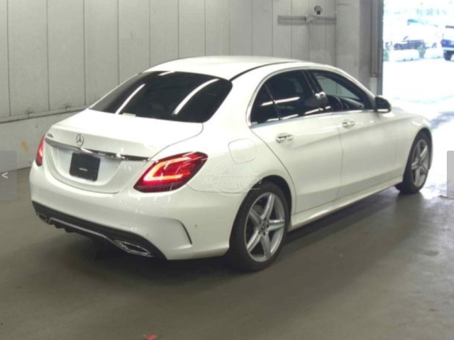 2019 Mercedes-Benz C220 in white, photo 3 of 3, for sale in Kenya (Ref M19-08283)