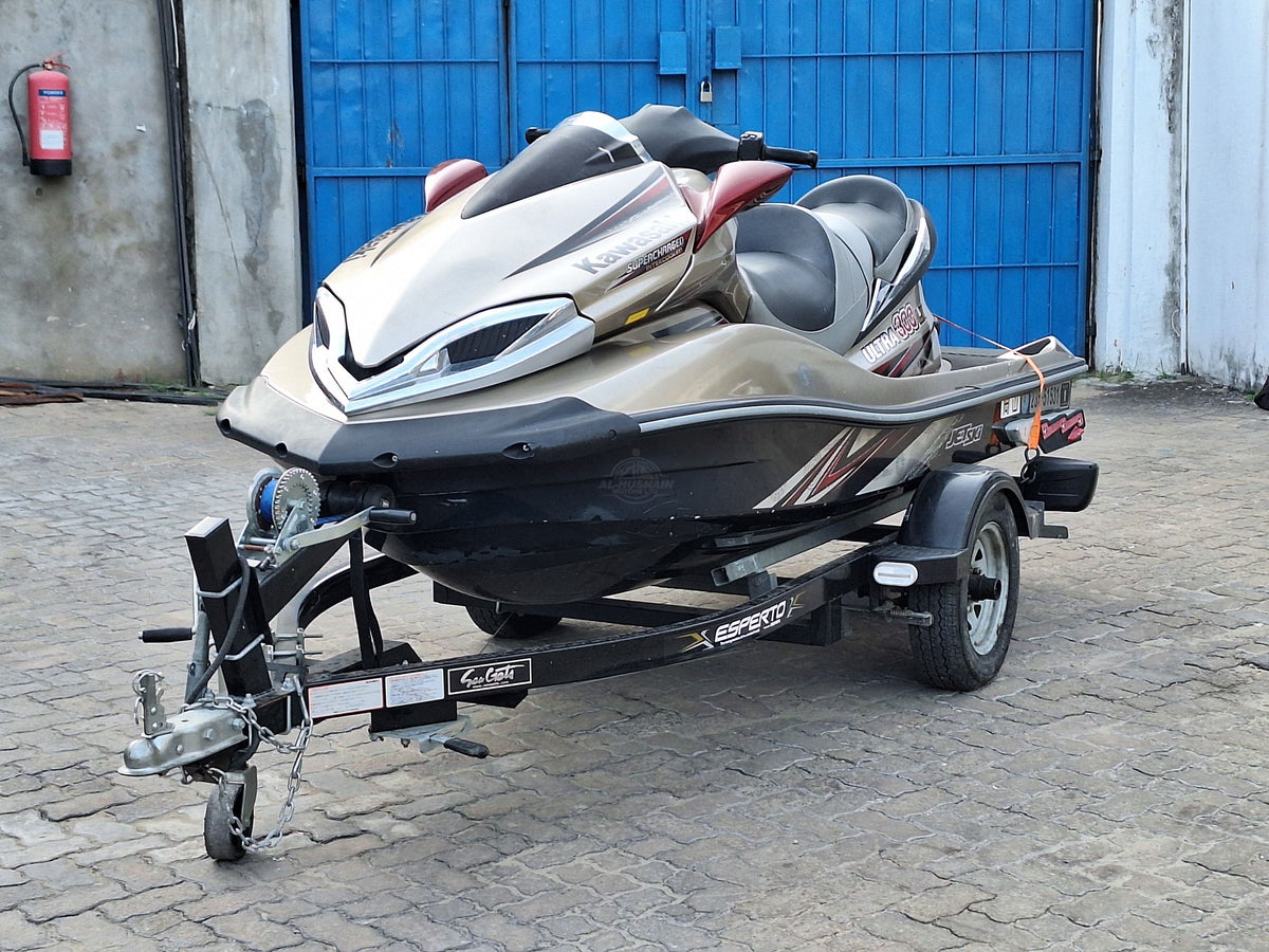 2018 Kawasaki Ultra300lx in gold, photo 1 of 11, for sale in Kenya (Ref K18-0j213)