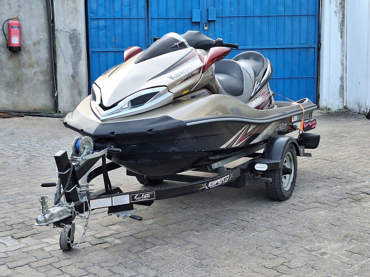 2018 Kawasaki Ultra300lx in gold, photo 1 of 11, for sale in Kenya (Ref K18-0j213)