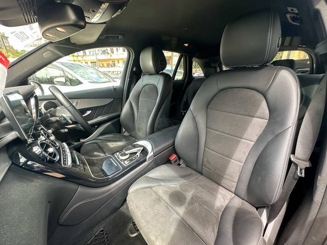 2019 Mercedes-Benz GLC200 in grey, photo 10 of 12, for sale in Kenya (Ref M19-82805)