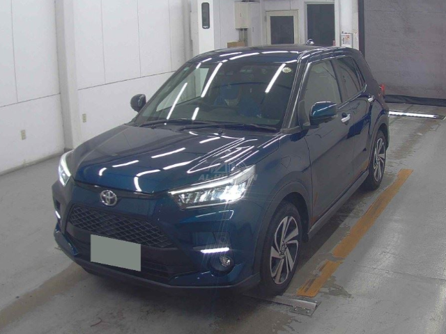 2020 Toyota Raize in blue, photo 1 of 4, for sale in Kenya (Ref T20-36453)