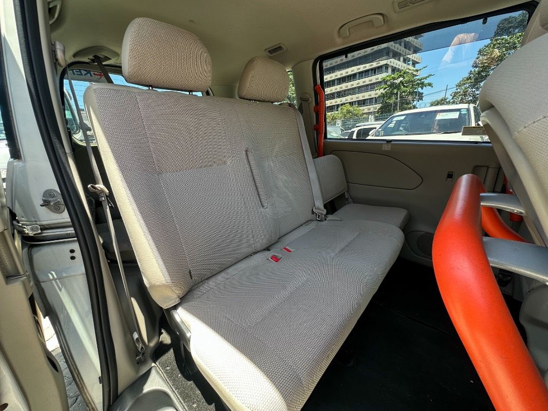 2019 Nissan Serena, photo 11