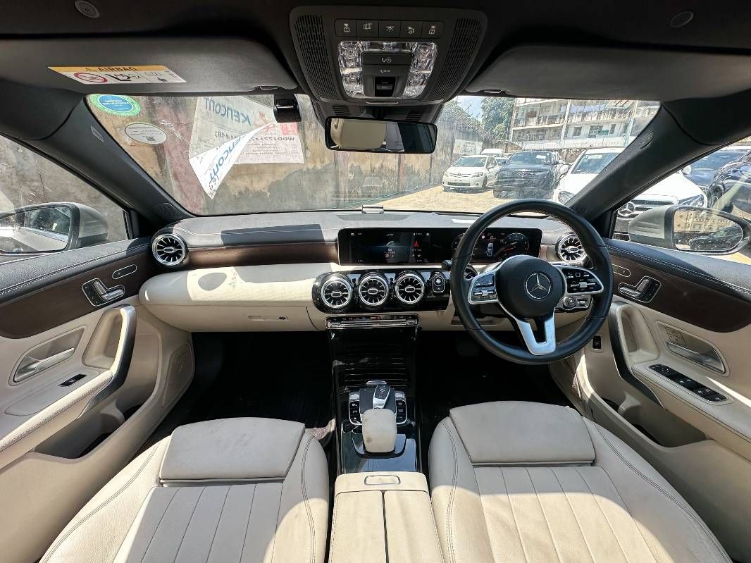 2019 Mercedes-Benz A250 in grey, photo 8 of 12, for sale in Kenya (Ref M19-14481)