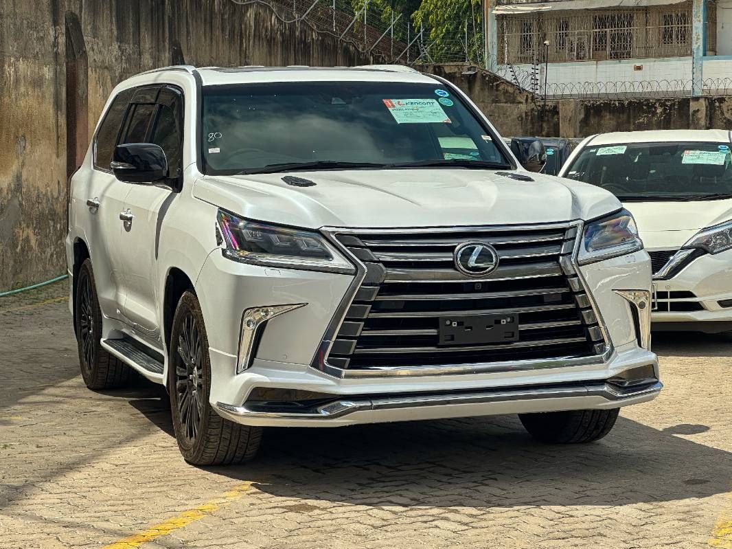 2019 Lexus LX570