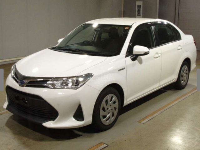 2020 Toyota Axio in white, photo 1 of 2, for sale in Kenya (Ref T20-35913)