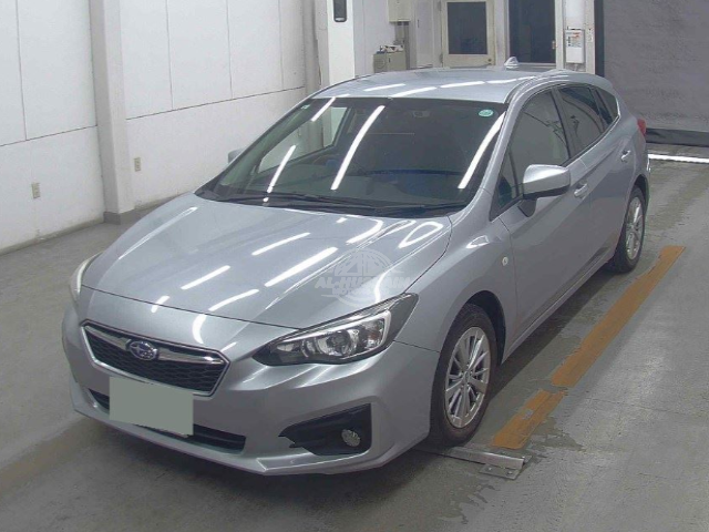 2019 Subaru Impreza in silver, photo 1 of 4, for sale in Kenya (Ref S19-49843)