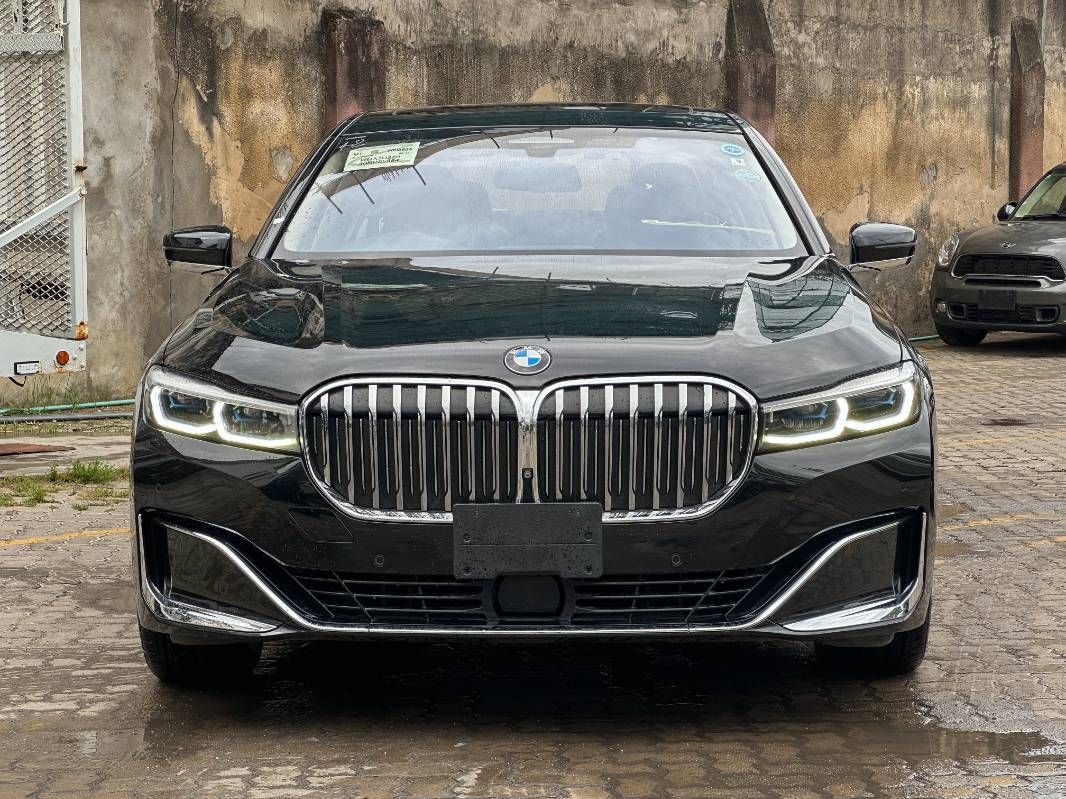 2019 BMW 750Li