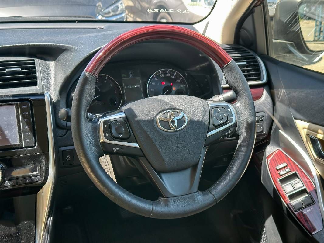 2019 Toyota Premio