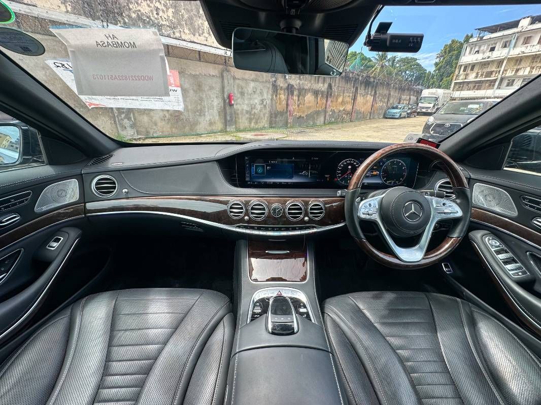 2019 Mercedes-Benz S560 in black, photo 8 of 13, for sale in Kenya (Ref M19-11073)