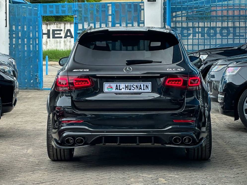 2019 Mercedes-Benz GLC43 in black, photo 4 of 13, for sale in Kenya (Ref M19-47431)
