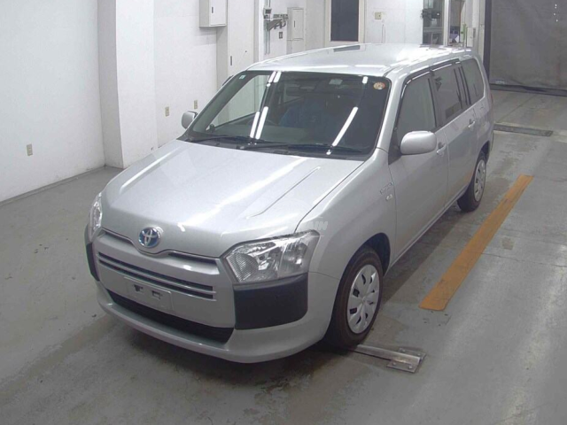 2019 Toyota Probox in silver, photo 1 of 4, for sale in Kenya (Ref T19-06711)