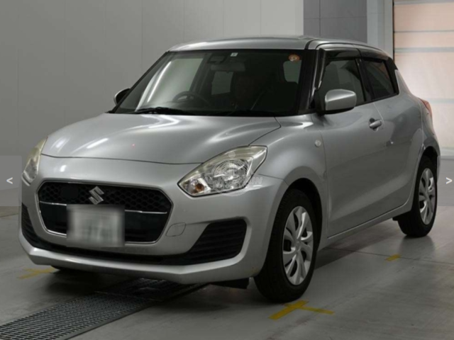 2019 Suzuki Swift in silver, photo 1 of 4, for sale in Kenya (Ref S19-35066)