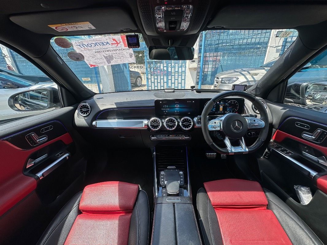 2021 Mercedes-Benz GLB35, photo 5