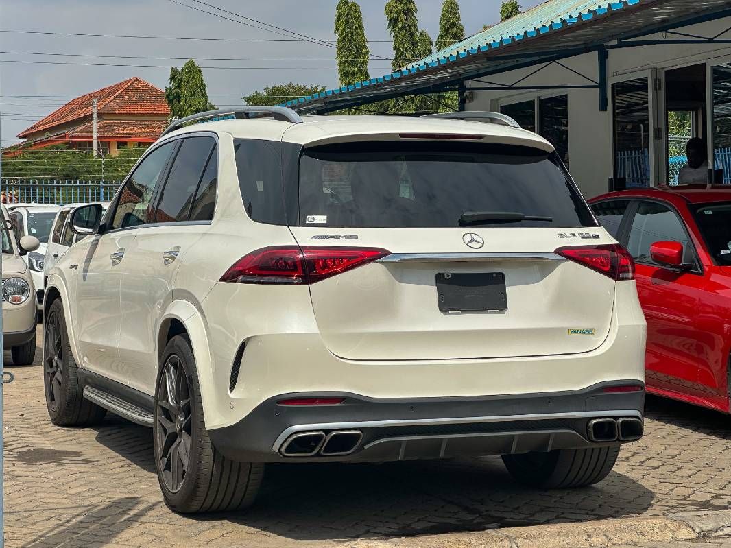 2021 Mercedes-Benz GLE63, photo 3