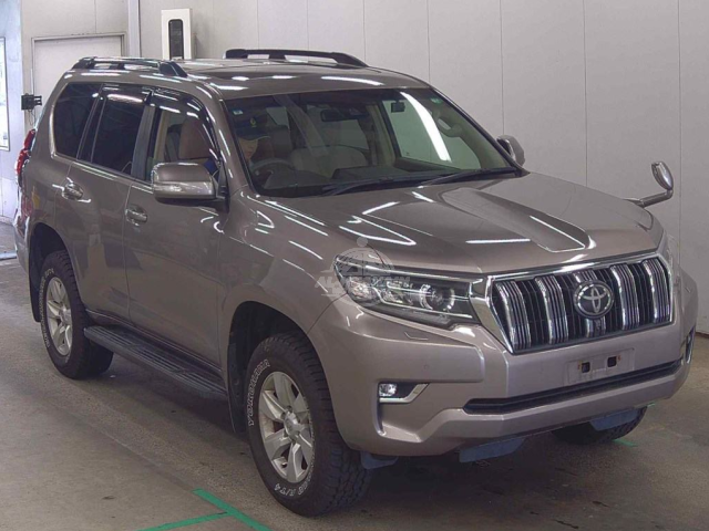2019 Toyota Prado in bronz, photo 1 of 3, for sale in Kenya (Ref T19-04490)