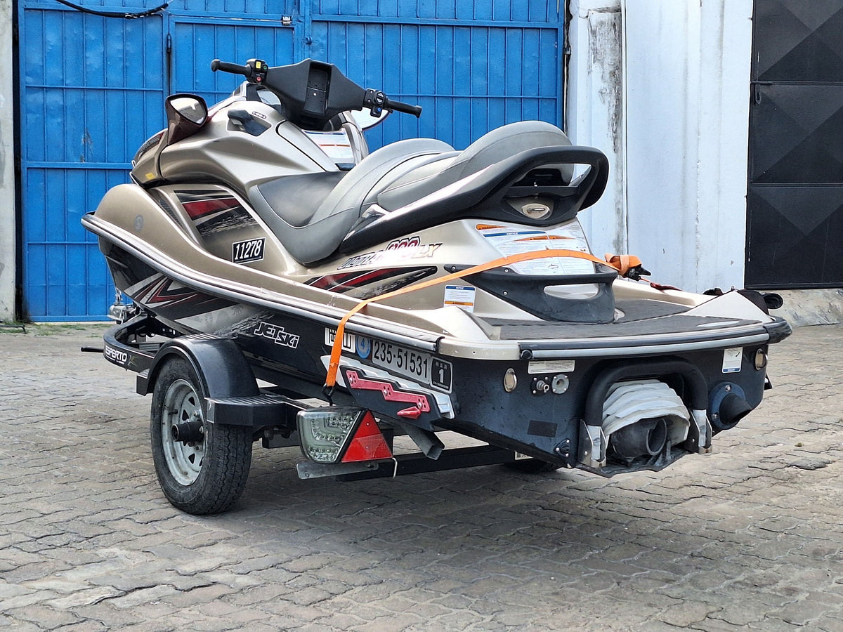 2018 Kawasaki Ultra300lx in gold, photo 3 of 11, for sale in Kenya (Ref K18-0j213)