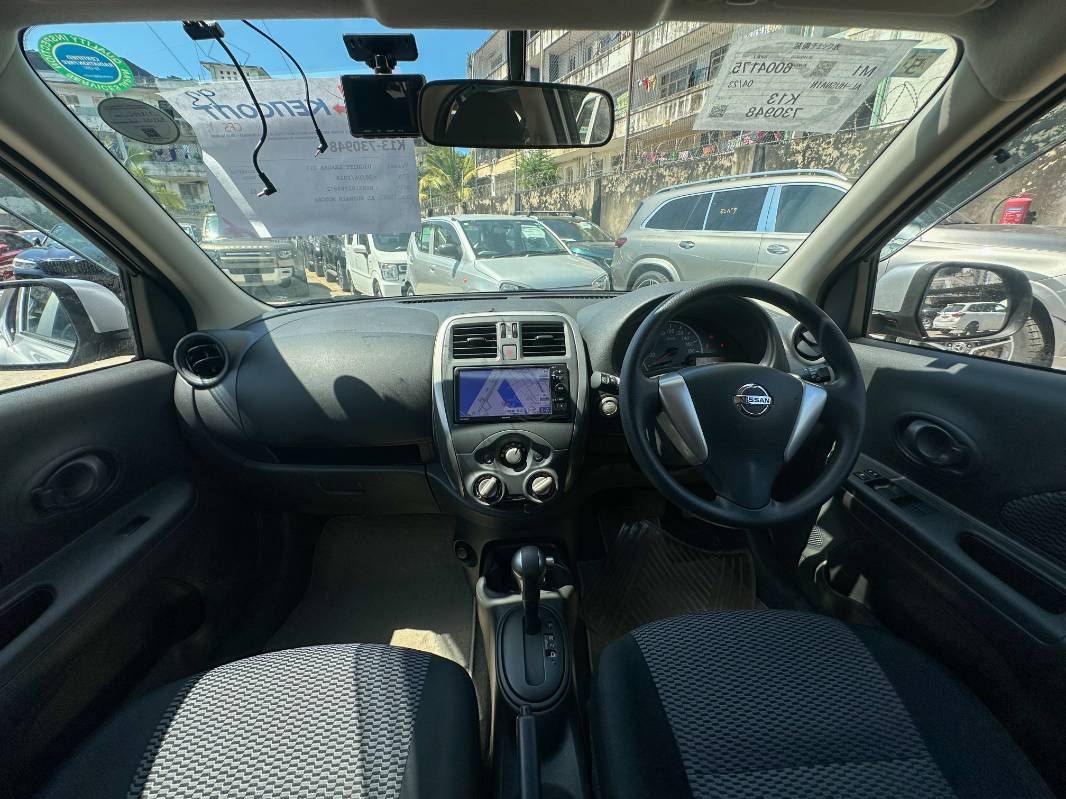 2019 Nissan March