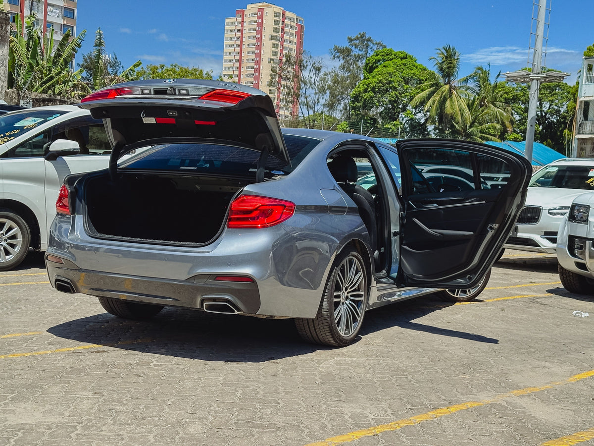 2018 BMW 530i