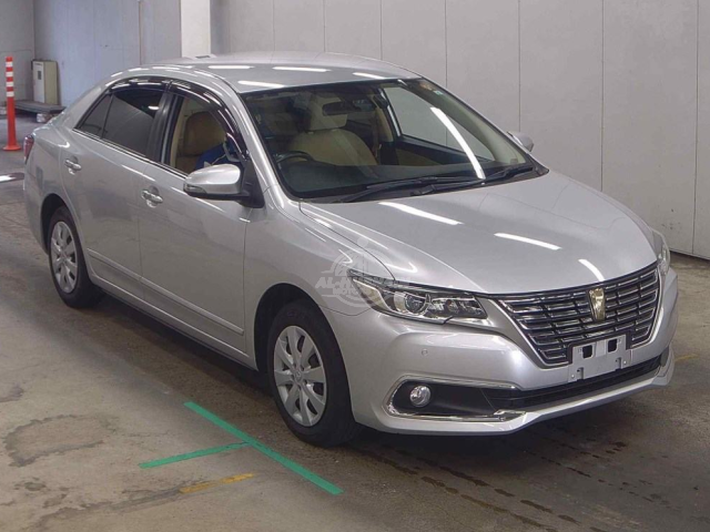 2019 Toyota Premio in silver, photo 1 of 4, for sale in Kenya (Ref T19-12400)