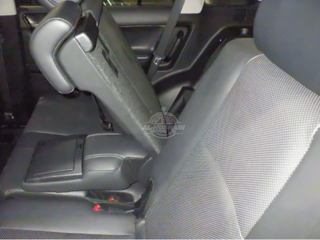 2019 Toyota Prado in black, photo 2 of 4, for sale in Kenya (Ref T19-02953)