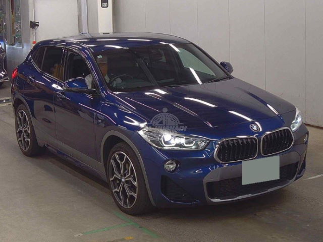 2019 BMW X2 in blue, photo 1 of 4, for sale in Kenya (Ref B19-17475)