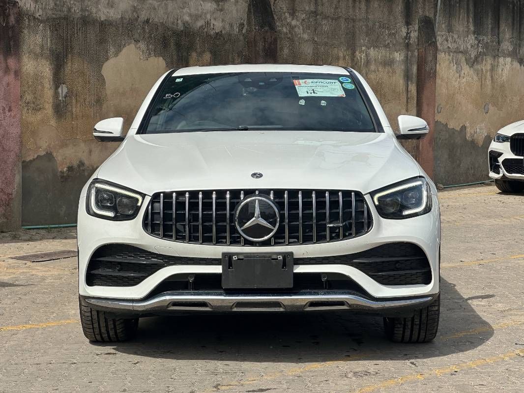 2021 Mercedes-Benz GLC300