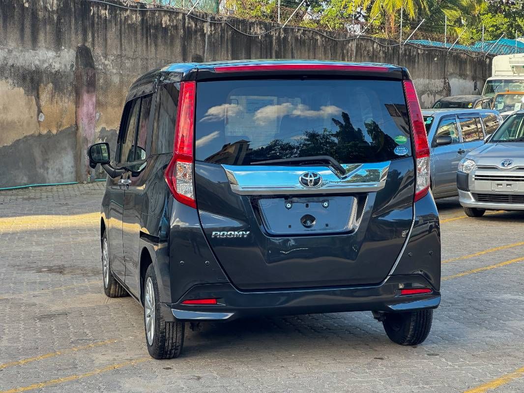 2019 Toyota Roomy, photo 3