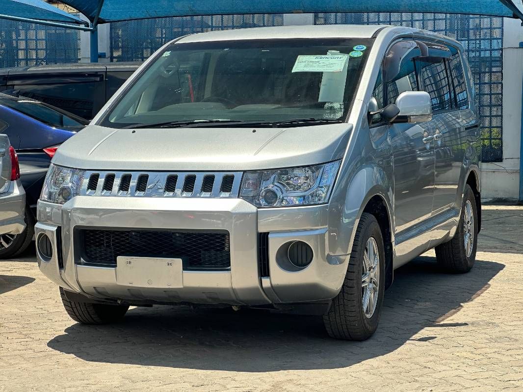 2019 Mitsubishi Delica
