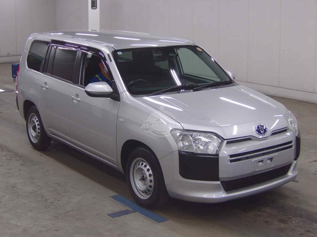 2021 Toyota Probox in silver, photo 1 of 4, for sale in Kenya (Ref T21-32612)