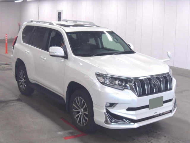 2019 Toyota Prado in pearl, photo 1 of 4, for sale in Kenya (Ref T19-02183)