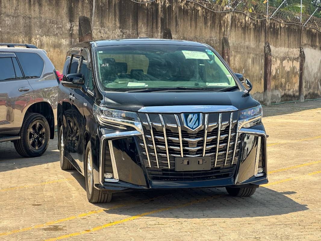 2019 Toyota Alphard in black, photo 7 of 13, for sale in Kenya (Ref T19-78465)