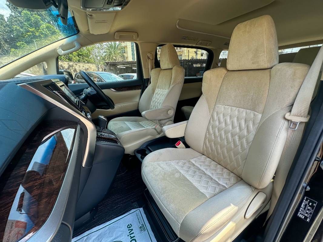 2019 Toyota Alphard