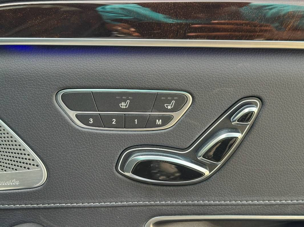 2019 Mercedes-Benz S560 in black, photo 13 of 13, for sale in Kenya (Ref M19-11073)