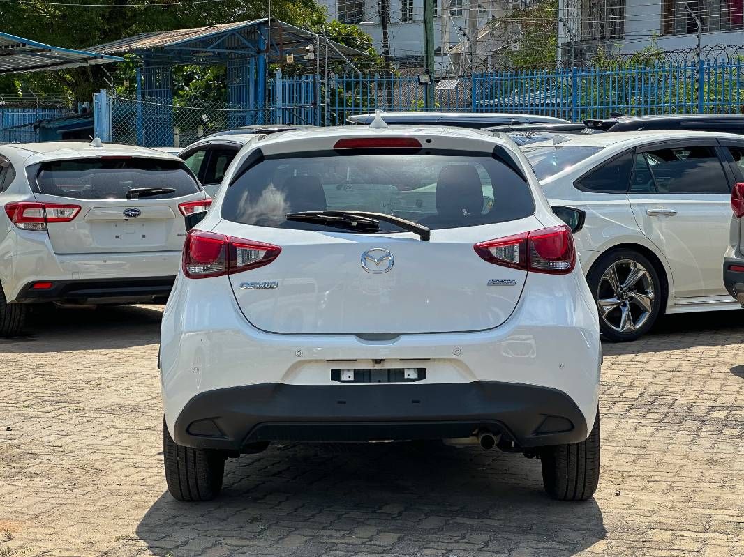 2019 Mazda Demio